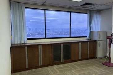 Fully Furniture Office Space Plaza Permata KL City Jln Tun Razak LRT