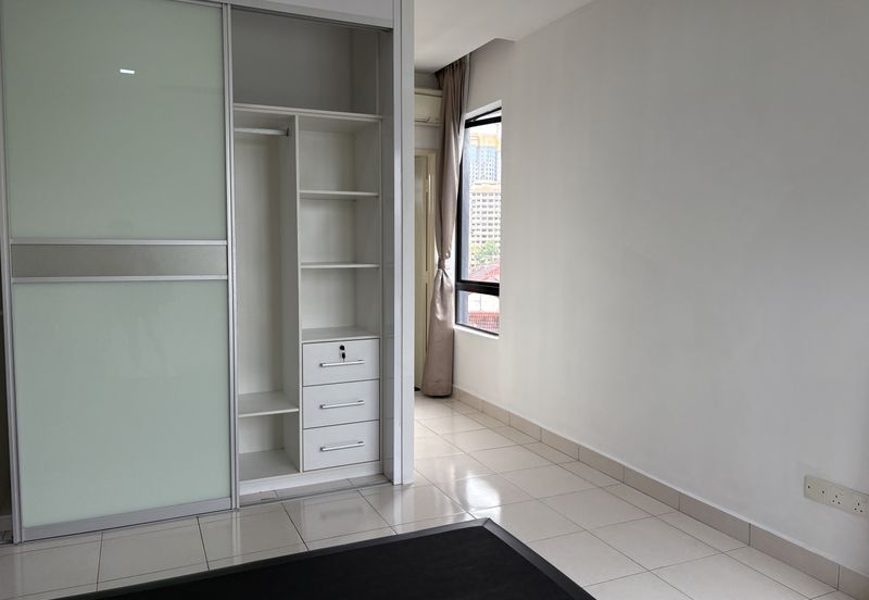 Lake view Partial Furnished Q1 Laman Tasik Bandar Sri Permaisuri Cheras