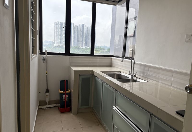 Lake view Partial Furnished Q1 Laman Tasik Bandar Sri Permaisuri Cheras