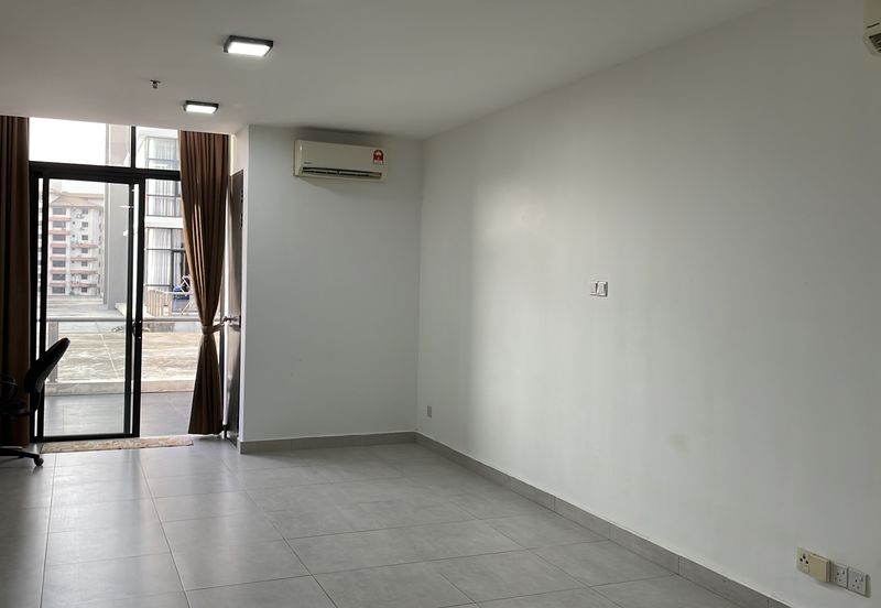 Balcony unit Studio Queensville Bdr Sri Permaisuri Cheras near HUKM