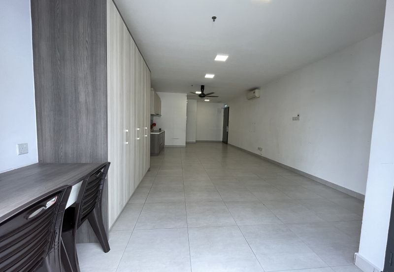Balcony unit Studio Queensville Bdr Sri Permaisuri Cheras near HUKM