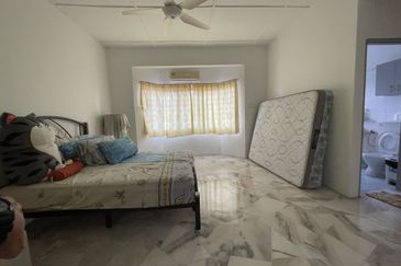 Double Storey Taman Rakan Bandar Sungai Long MRT Bukit Dukung