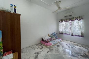Double Storey Taman Rakan Bandar Sungai Long MRT Bukit Dukung