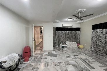 2.5 Storey Taman Cheras Jaya Balakong near Amerin Mall