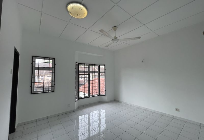 Double Storey Bandar Mahkota Cheras Jalan Pahlawan Section 3 Near BMC Mall