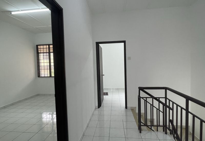 Double Storey Bandar Mahkota Cheras Jalan Pahlawan Section 3 Near BMC Mall