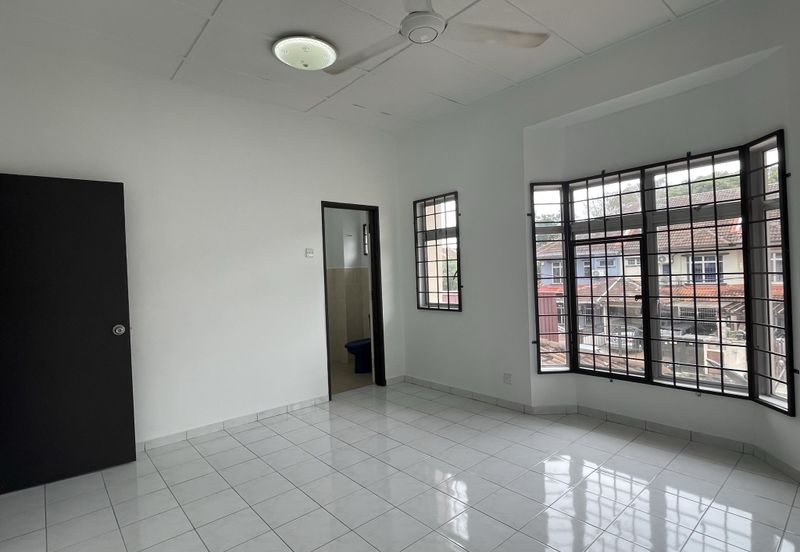 Double Storey Bandar Mahkota Cheras Jalan Pahlawan Section 3 Near BMC Mall