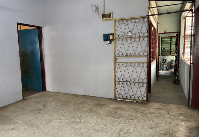 Freehold Flat at Jalan Cempedak Off Jalan Perhentian, Sentul 