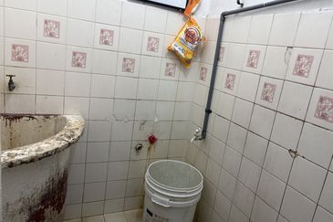 End Lot 3 Storey Terrace Taman Sentul Jaya, Sentul Kuala Lumpur 