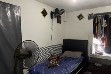 End Lot 3 Storey Terrace Taman Sentul Jaya, Sentul Kuala Lumpur 