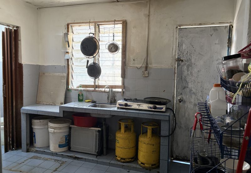 End Lot 3 Storey Terrace Taman Sentul Jaya, Sentul Kuala Lumpur 