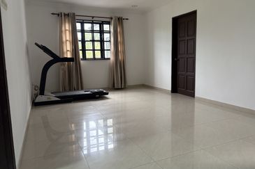 Big Corner Semi D SL 8 Bandar Sungai Long near UTAR 