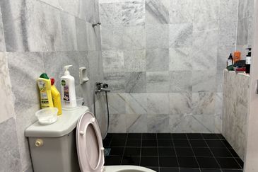 Big Corner Semi D SL 8 Bandar Sungai Long near UTAR 