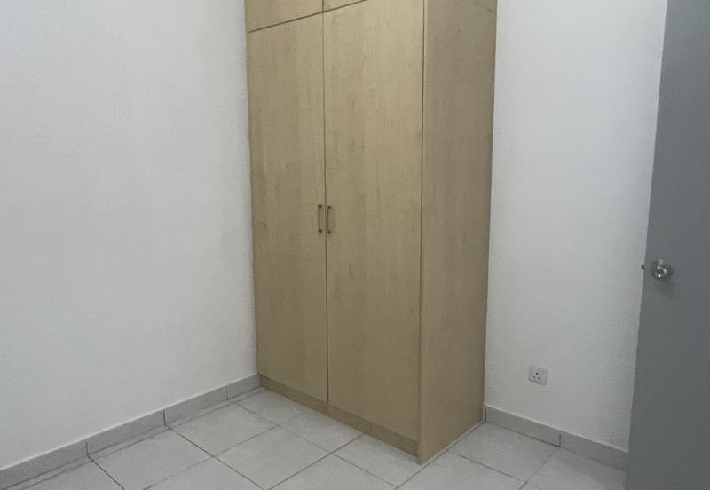 Ready Move In Partial Furnished Pangsapuri Puncak Saujana Kajang