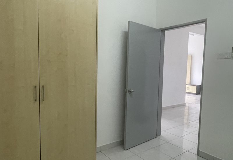Ready Move In Partial Furnished Pangsapuri Puncak Saujana Kajang