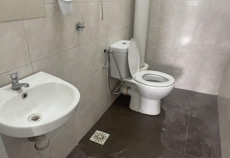 Ready Move In Partial Furnished Pangsapuri Puncak Saujana Kajang