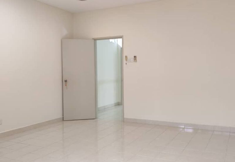 Double Storey Seri Sungai Long near Mahkota Cheras UTAR