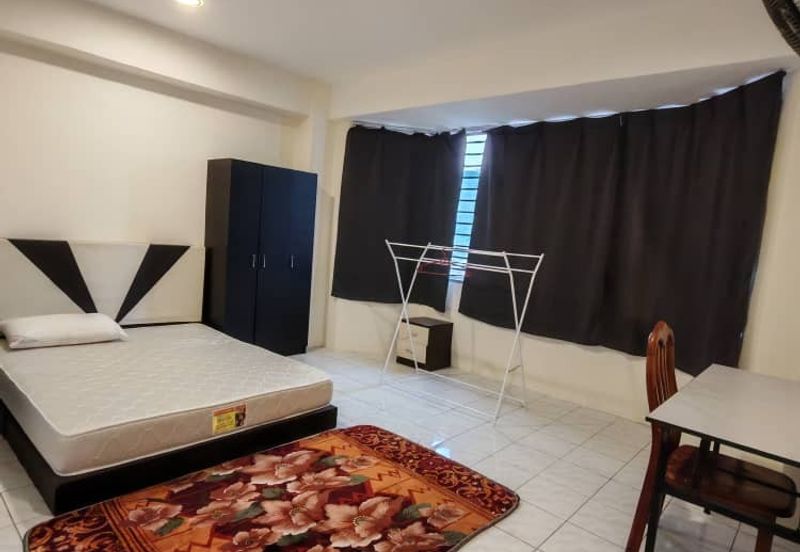 Ready Move In Partial Furnished Green Acre Bandar Sg Long