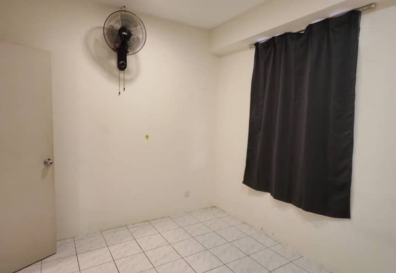 Ready Move In Partial Furnished Green Acre Bandar Sg Long