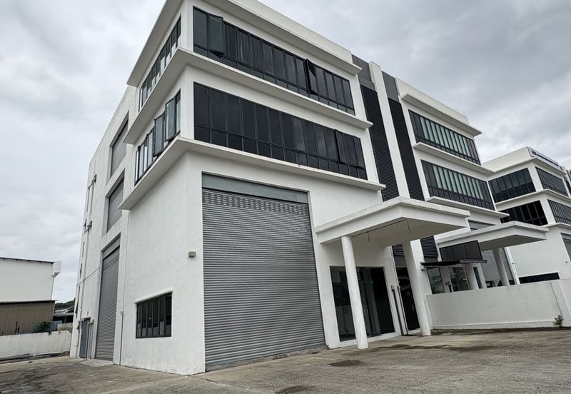 3-storey Semi D Factory Bukit Serdang Industrial Park Seri Kembangan