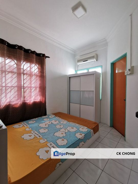 End Lot Fully Renovated 2.5 Storey Taman Cheras Jaya Balakong , Selangor, Balakong