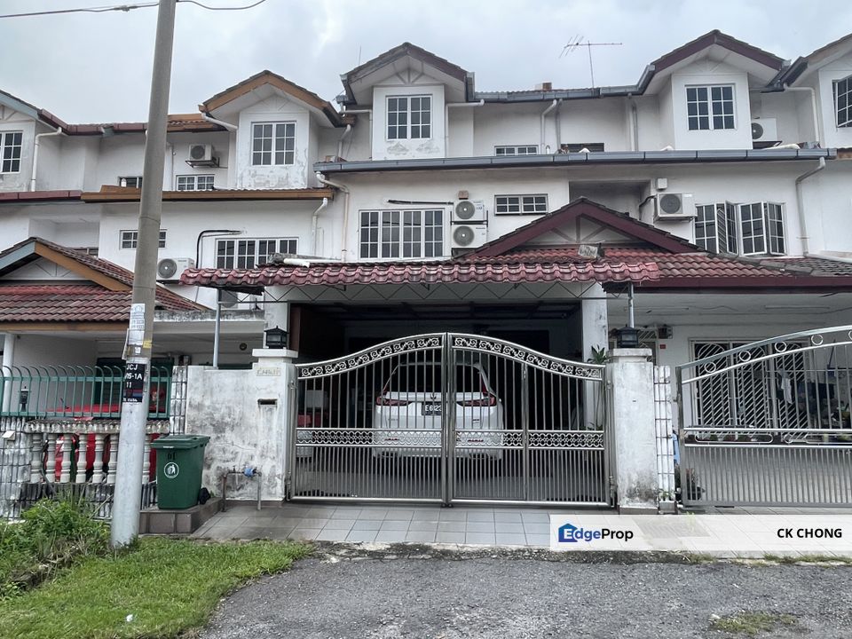 End Lot Fully Renovated 2.5 Storey Taman Cheras Jaya Balakong , Selangor, Balakong