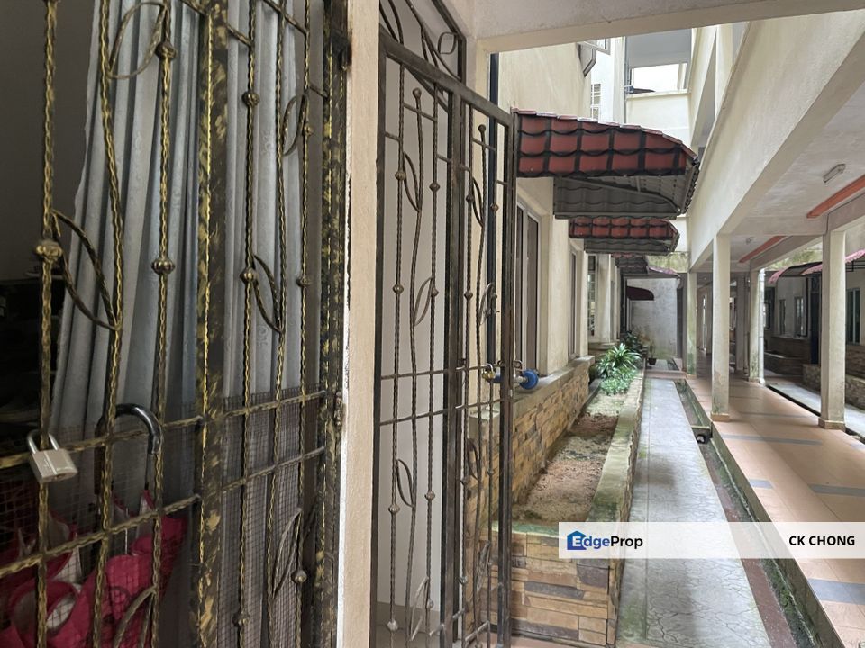 Fully Renovated Ground Floor Taman Cheras Intan Batu 9 Near Suntex Mrt , Selangor, Batu 9th Cheras