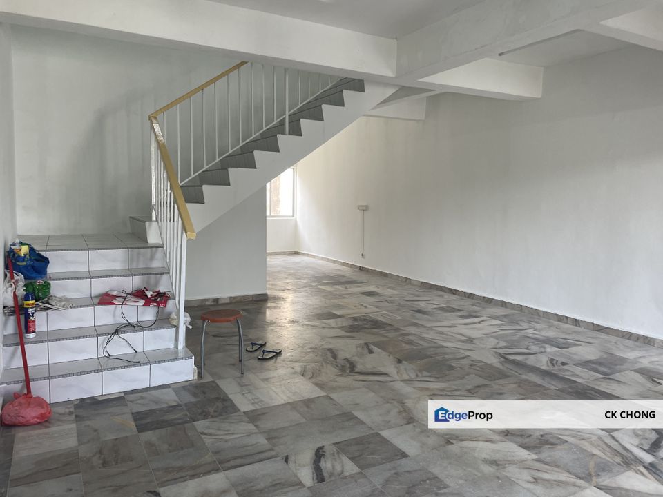 2.5 Storey Taman Cheras Jaya Balakong Opposite Sekolah Cheras Jaya, Selangor, Cheras South