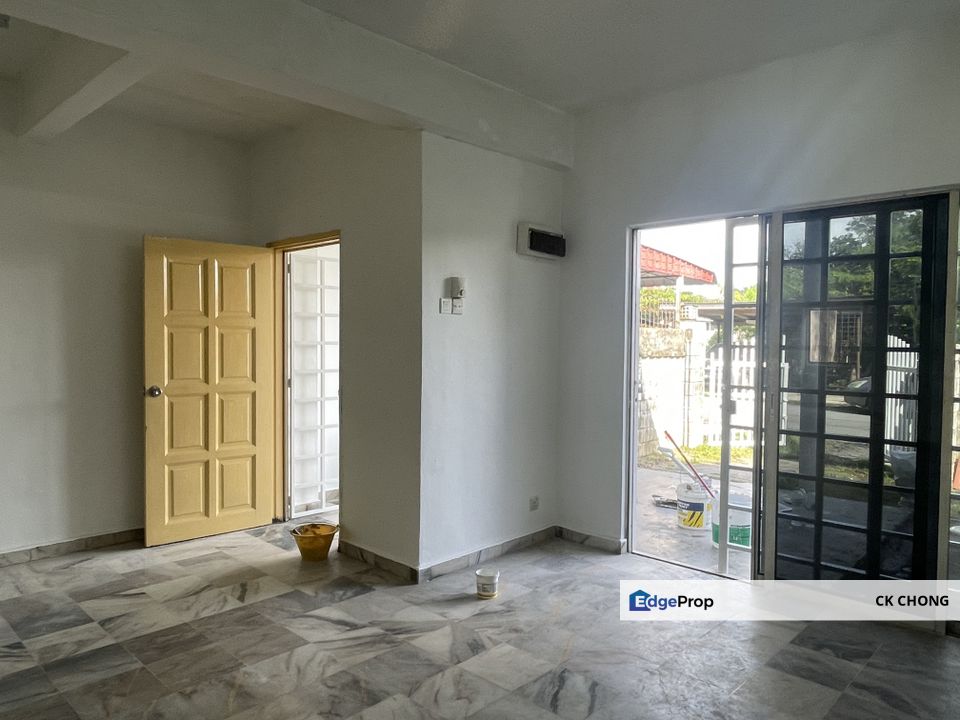 2.5 Storey Taman Cheras Jaya Balakong Opposite Sekolah Cheras Jaya, Selangor, Cheras South