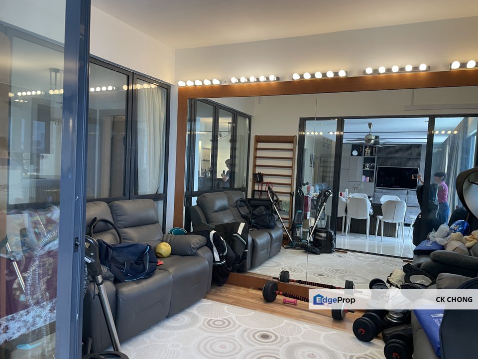 Fully Furnished I.D Renovated Penthouse You Residence Batu 9 Cheras, Selangor, Cheras