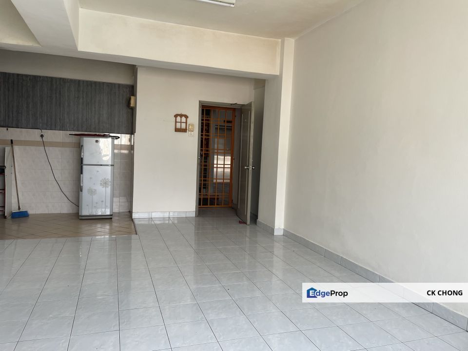 Sri Hijau Apartment Mahkota Cheras Near BMC Mall NSK, Selangor, Kajang