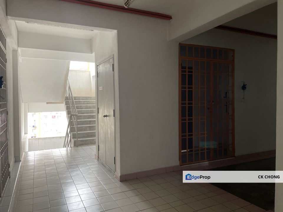 Sri Hijau Apartment Mahkota Cheras Near BMC Mall NSK, Selangor, Kajang