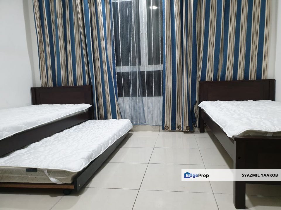 Puncak 7 Residences Condominium, Seksyen 7 Shah Alam for Sale (3 rooms 3 bathrooms, Low Density, Near Uitm, Tenanted), Selangor, Shah Alam