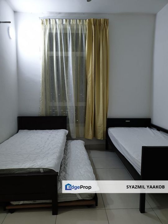 Puncak 7 Residences Condominium, Seksyen 7 Shah Alam for Sale (3 rooms 3 bathrooms, Low Density, Near Uitm, Tenanted), Selangor, Shah Alam