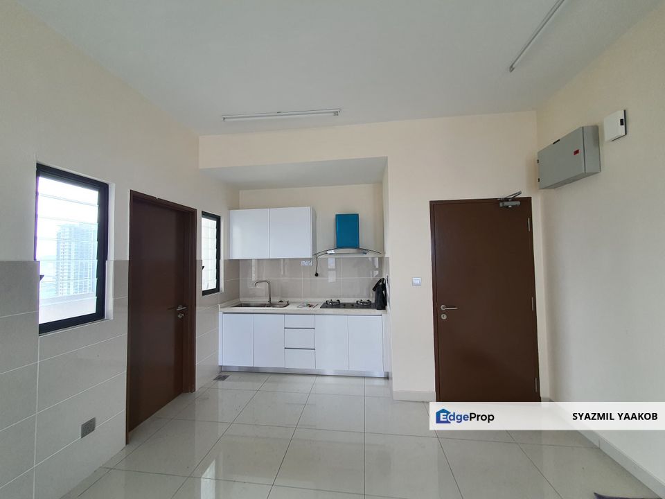 J.Dupion Residence Condominium for Sale (Walking Distance to MRT station, Furnished, 3 Rooms 3 Bathrooms, New Condo, Good for Investment), Kuala Lumpur, Cheras