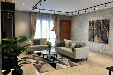 Kota Kemuning 4B3R Fully Furnished Condo only monthly 1.8k Limited Unit!