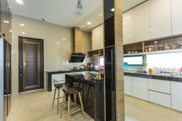 Sunway Pyramid Tower Studio Suite