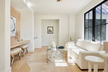 LaCosta, Sunway South Quay