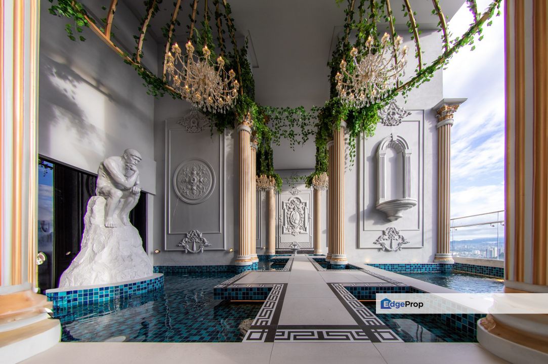 OWNER URGENT SELL! Monthly Rm1.5k Can Get! Walking distance to MRT!, Kuala Lumpur, Cheras