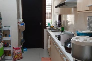 Desa Idaman Residences