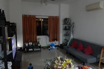 Desa Idaman Residences