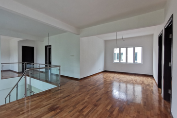 Villa Heights @ Equine Park