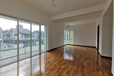 Villa Heights @ Equine Park