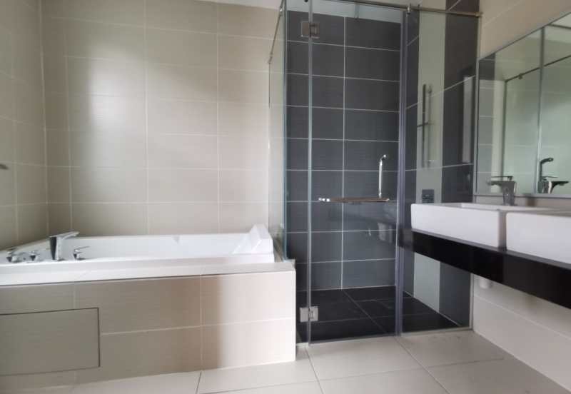 Villa Heights @ Equine Park