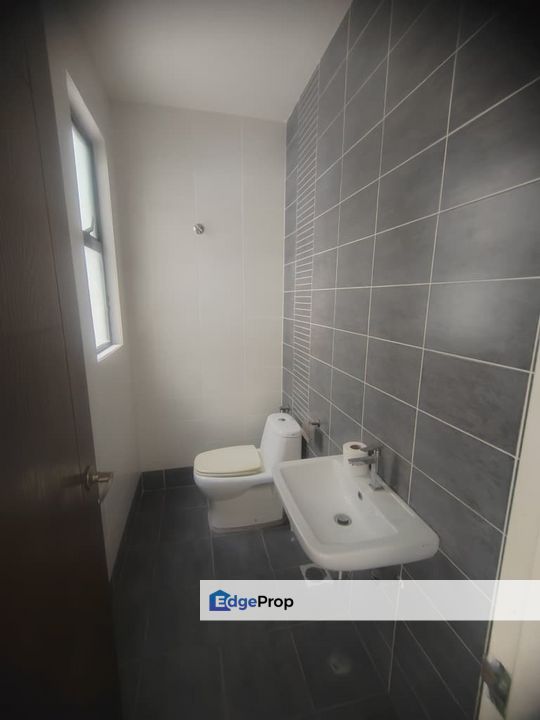 Pentas 2, Selangor, Shah Alam