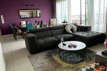 Zefer Hill Residence