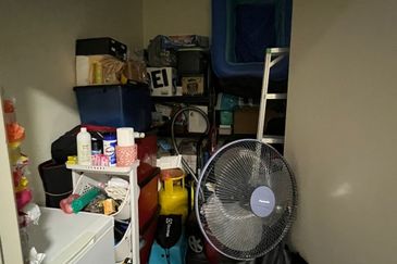 Zefer Hill Residence