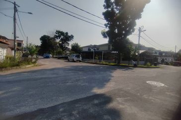 Taman Saujana Puchong