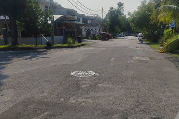 Taman Saujana Puchong