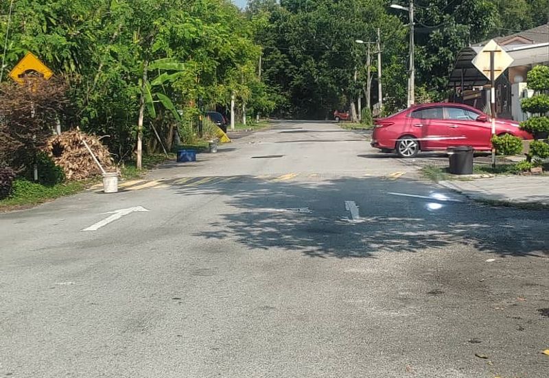 Taman Saujana Puchong